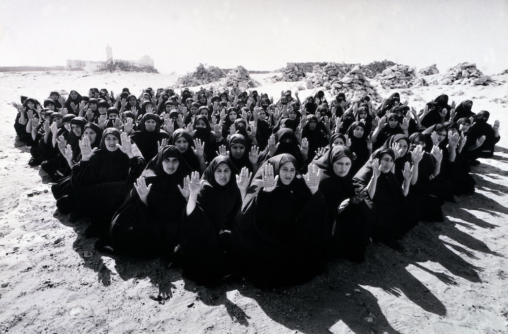 Sterke Moslim-Vrouwen bij Shirin Neshat