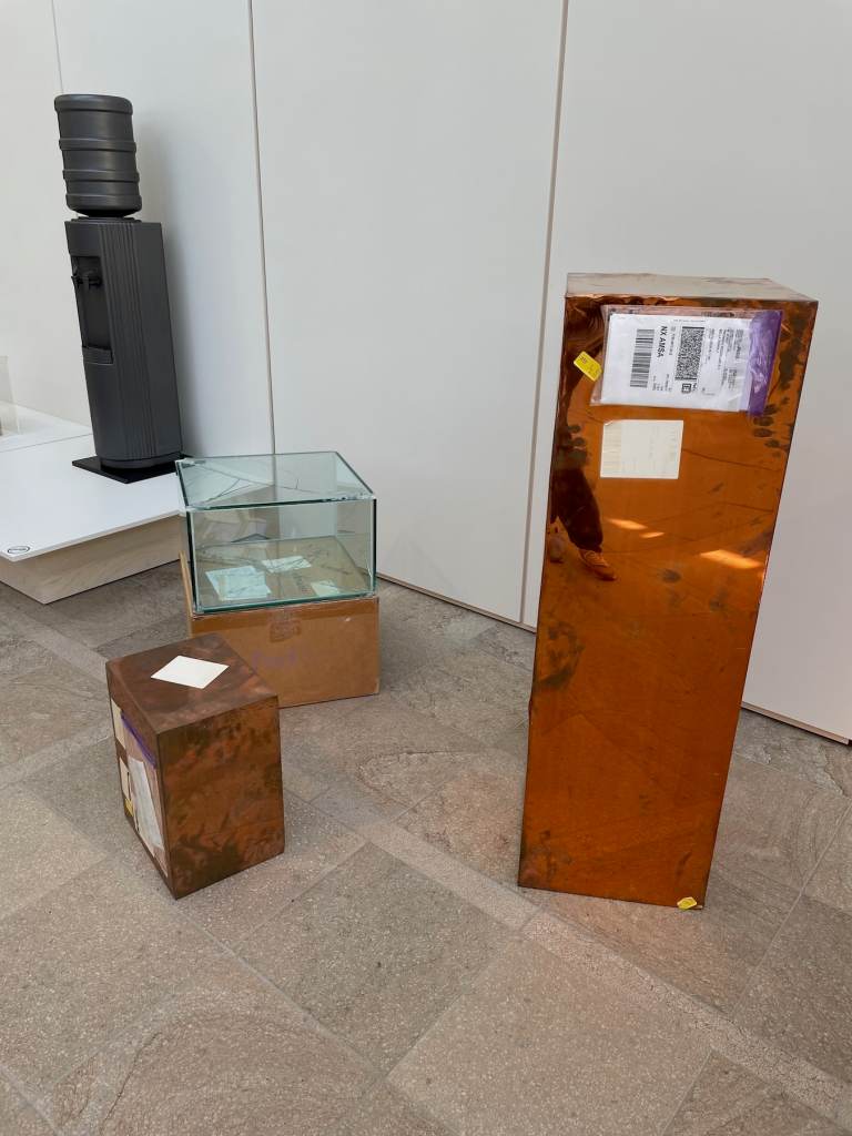 Walead Beshty - FedEx box