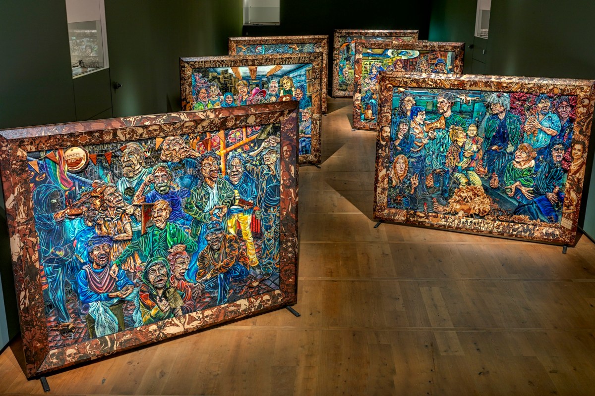 Raquel van Haver (1989), The Collateral Kin, 2025. Foto Amsterdam Museum, Gert Jan van Rooij