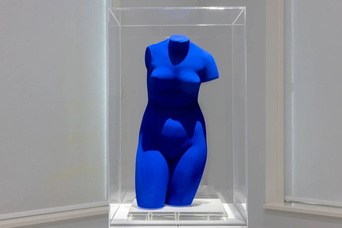 Stedelijk Museum Schiedam presenteert familie van Yves Klein, maar vergeet nieuwste generatie