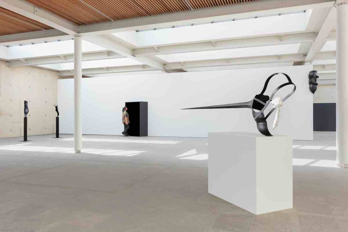 Rui Chafes x Alberto Giacometti in Museum Beelden aan Zee