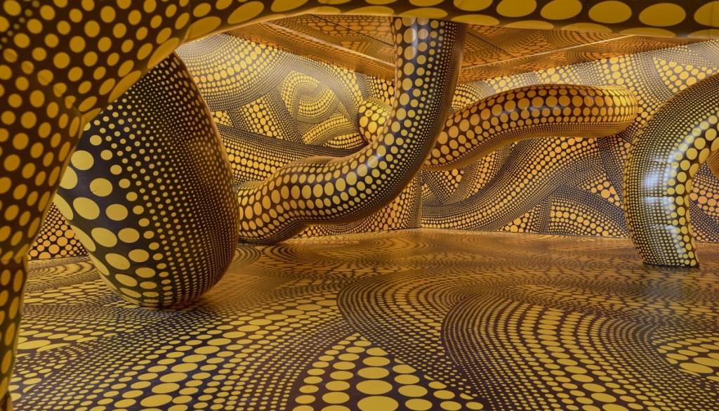 Yayoi Kusama in het Stedelijk Museum